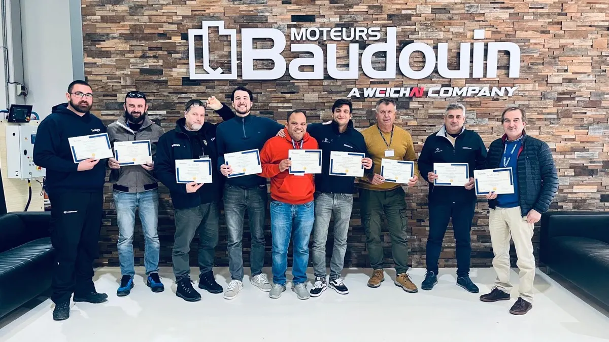 Technicians at the official Moteurs Baudouin training